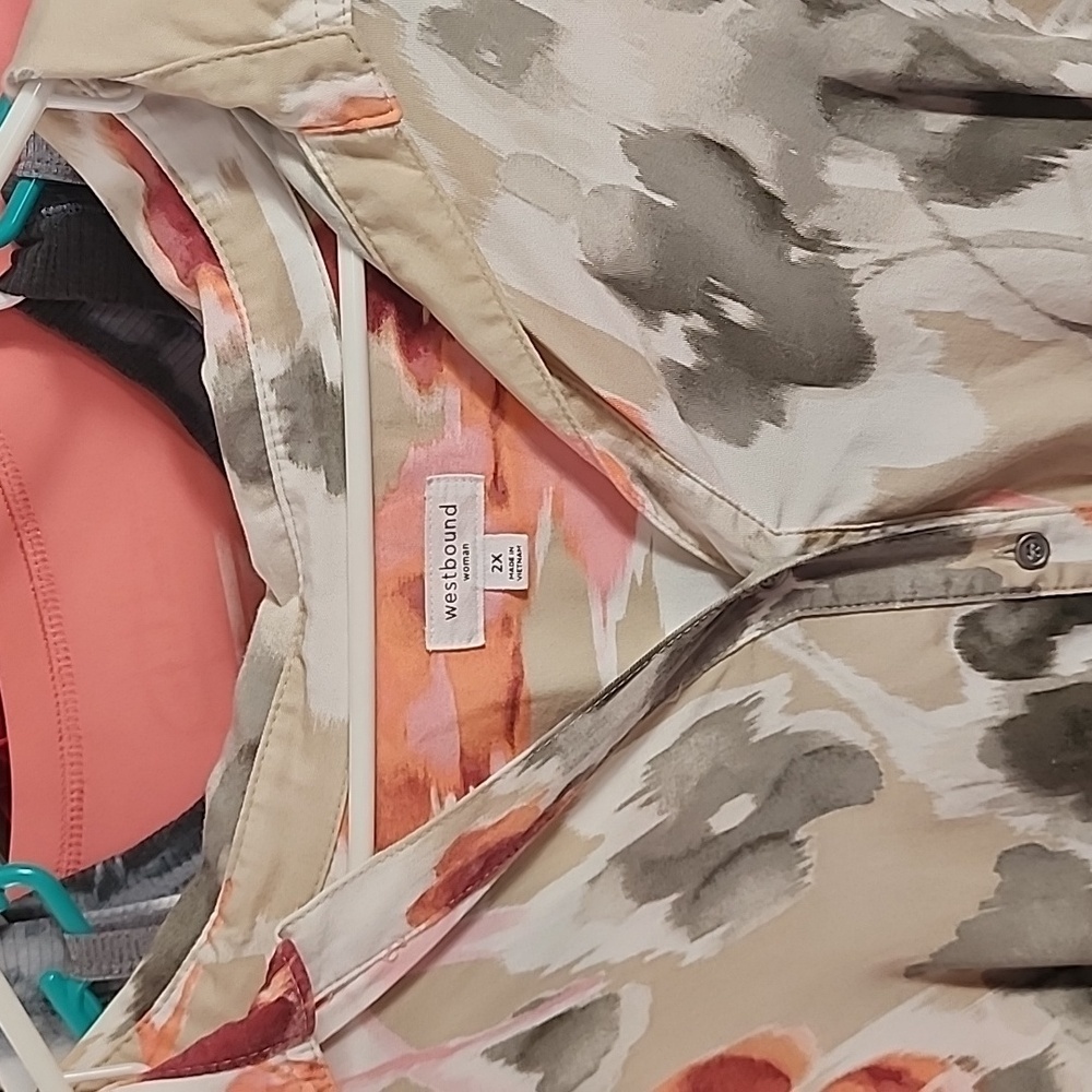 Westbound Multicolor Floral Blouse Button Front Size 2X - Picture 3 of 6